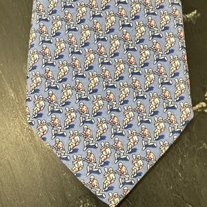 Vineyard Vines Blue Lacrosse pattern tie